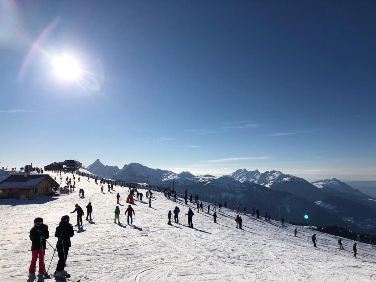 Appartement En Hyper Centre De Samoëns Exteriör bild