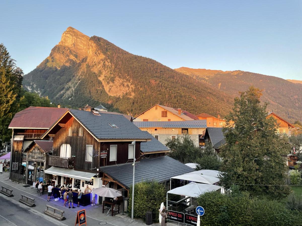 Appartement En Hyper Centre De Samoëns Exteriör bild